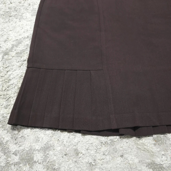 ✨️4/$20. Dk Chocolate Brown Stretch Pencil Skirt, Pleated Flared Hem - Picture 5 of 15